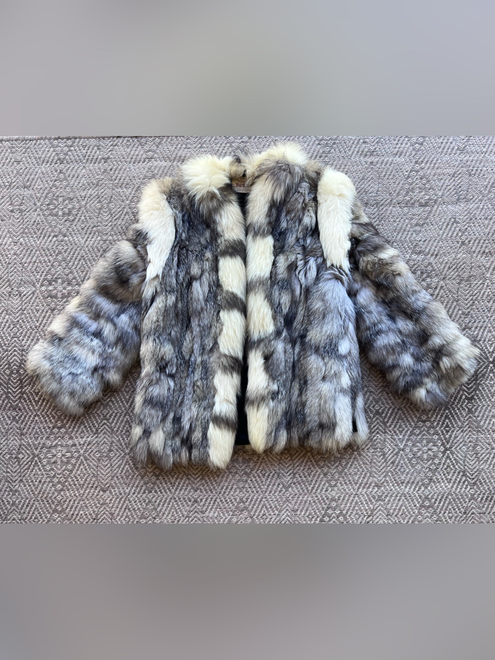 Vintage Switzer's Genuine Fur Jacket Cream Gray Colorblock 60s 70s